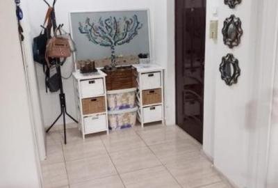 Apartament cu 2 camere decomandat în Dacia
