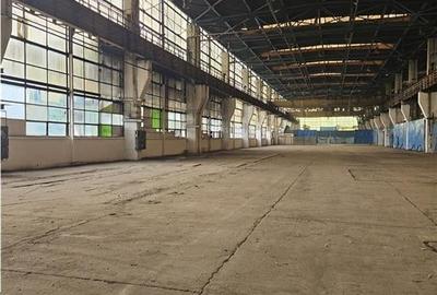 Spațiu industrial, de 2,800 mp, în Industrial - 3