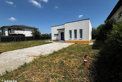 Casă cu 3 camere cu Teren 440 Mp în Berceni