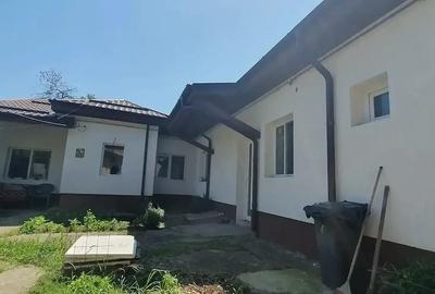 Casă cu Teren 520 Mp în Mihai Bravu