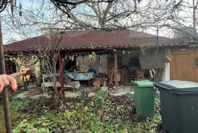 Casă cu 3 camere cu Teren 600 Mp în Central