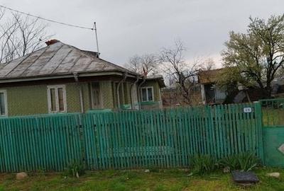 Casă cu 4 camere cu Teren 60 Mp în Belciugatele