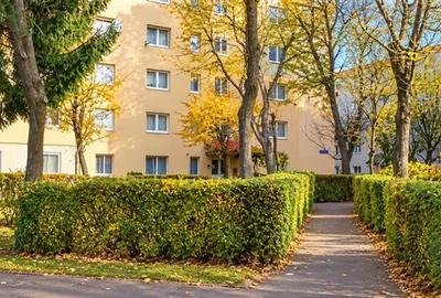 Apartament cu 2 camere semidecomandat, mobilat în Florilor
