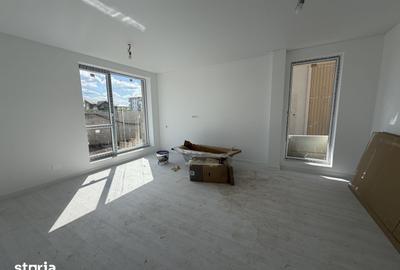 Casă cu 4 camere cu Teren 200 Mp în Central