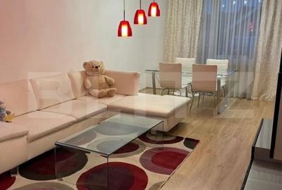 Apartament cu 3 camere decomandat, mobilat în Sângeorgiu de Mureș