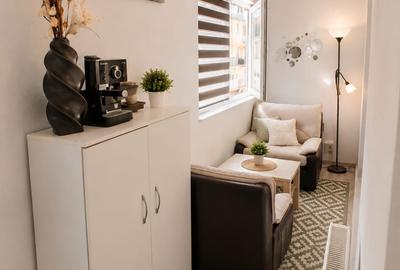 Apartament cu 3 camere decomandat în Florești - 2