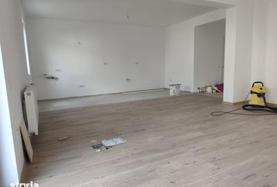 Casă cu 4 camere cu Teren 340 Mp în Joița - 3