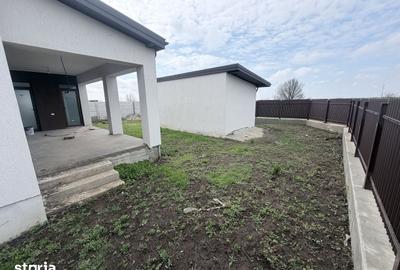 Casă cu 5 camere cu Teren 492 Mp în Glina - 18