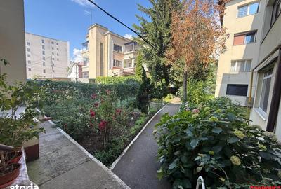 Apartament cu 4 camere în Ultracentral