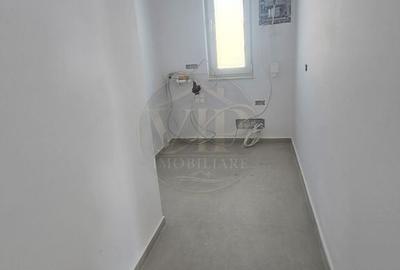 Casă cu 4 camere cu Teren 430 Mp în Central