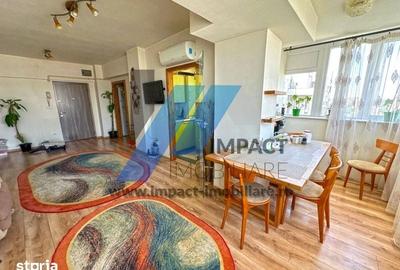 Apartament cu 4 camere decomandat în Calea București
