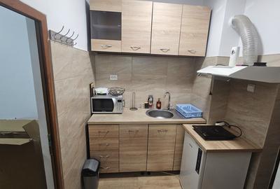 Garsonieră semidecomandată în CET - 1