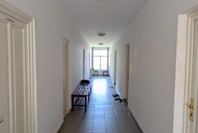 Spațiu comercial, de 15,000 mp, în Central - 6