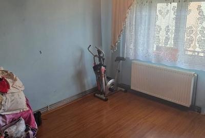 Apartament cu 3 camere în Micro 17 - 4