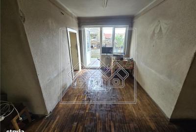 Casă cu 4 camere în Piața Cluj - 4