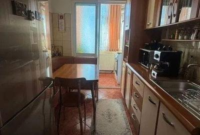 Apartament cu 2 camere decomandat în Galata - 7