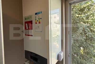 Apartament cu 3 camere semidecomandat în Craiovița Nouă