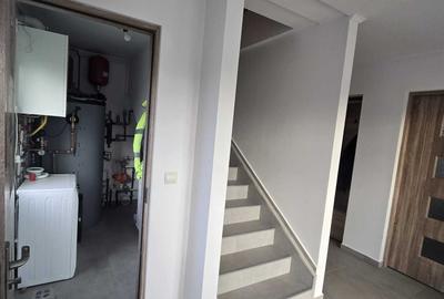 Casă cu 2 camere în Central