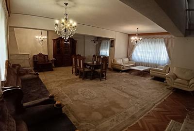 Apartament cu 5 camere în Batistei