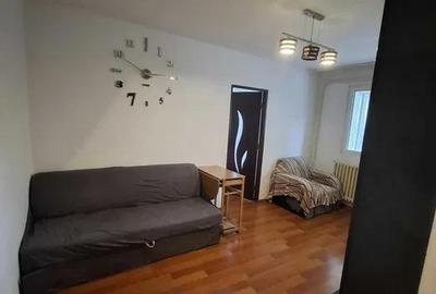 Apartament cu 2 camere nedecomandat, mobilat în Tătărași
