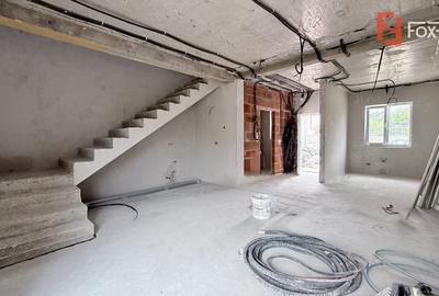 Duplex cu 4 camere cu Canalizare în Moșnița Nouă - 3
