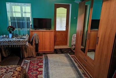 Casă cu 4 camere în Boiu - 5