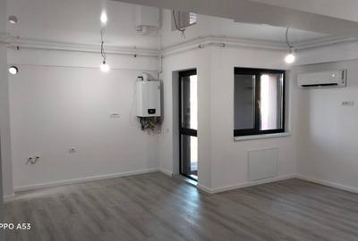 Apartament cu 2 camere decomandat în Casa de Cultură - 1