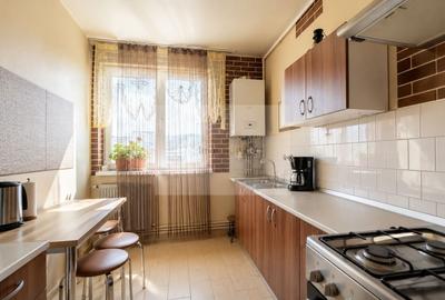 Apartament cu 3 camere semidecomandat, mobilat în Central - 24