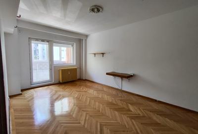 Apartament cu 3 camere decomandat, mobilat în Costin Georgian - 5