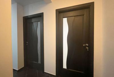 Apartament cu 3 camere decomandat în Spitalul Județean - 11