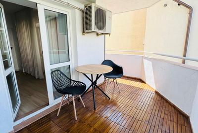 Apartament cu 3 camere decomandat, mobilat în Calea Călărașilor