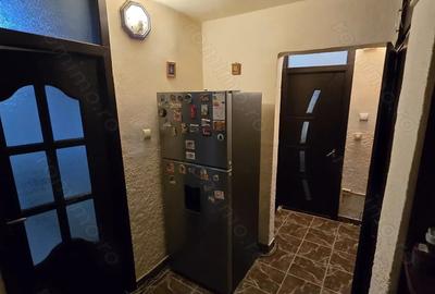 Apartament cu 2 camere decomandat în Inel I - 10