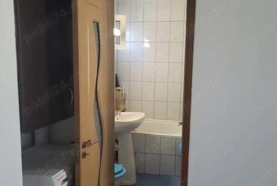 Apartament cu 3 camere semidecomandat în Sălăjan - 7
