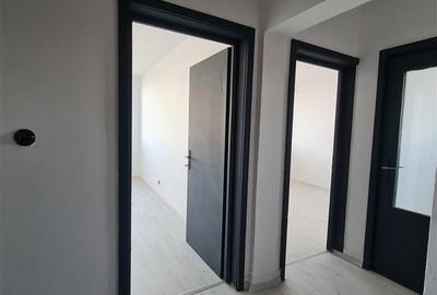 Apartament cu 2 camere decomandat în Podgoria