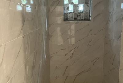 Apartament cu 2 camere semidecomandat în Exterior Vest