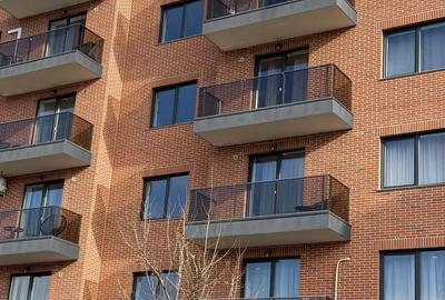 Apartament cu 2 camere decomandat în Iris