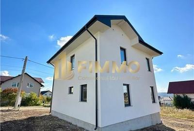 Casă individuală cu 4 camere cu Canalizare în Burdujeni - 3
