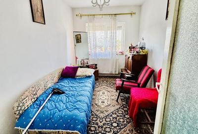 Apartament cu 4 camere decomandat în Central - 2