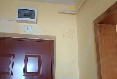 Apartament cu 4 camere decomandat în Central - 1