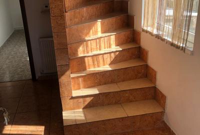 Casă cu 5 camere cu Teren 314 Mp în Lazu - 4