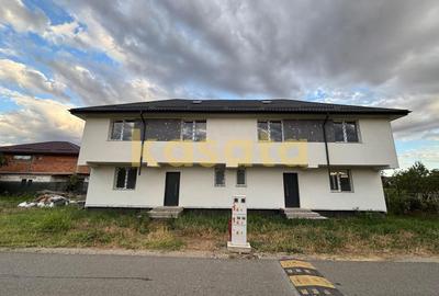 Casă individuală cu 4 camere cu Canalizare în Domnești - 1