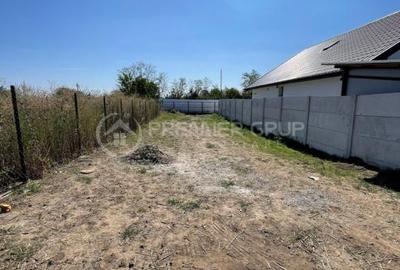Teren Construcții intravilan de 1193 mp, în Holboca - 3