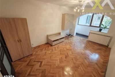 Apartament cu 3 camere decomandat în Tudor Vladimirescu