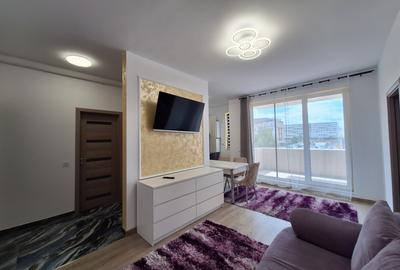 Apartament cu 2 camere semidecomandat, mobilat în Florești