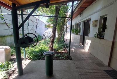 Casă cu 4 camere semidecomandat în Sintești - 14