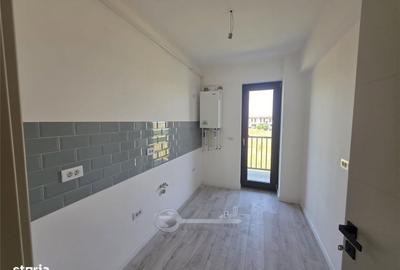 Apartament cu 3 camere decomandat în Rediu