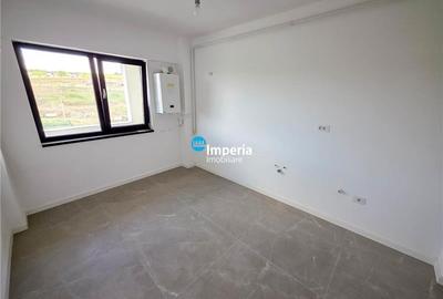 Apartament cu 3 camere decomandat în Bucium - 6