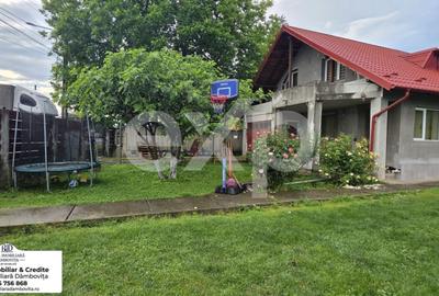 Casă individuală cu 8 camere cu Teren 577 Mp în Aninoasa - 1