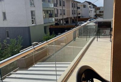 Apartament cu 2 camere decomandat în Dumbrăvița