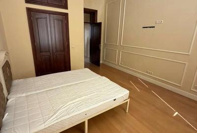 Apartament cu 3 camere decomandat în Central - 4